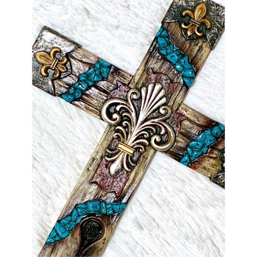 NWOT Montana West 12” Fleur-De-Lis Wood Blue Stone Wall Cross